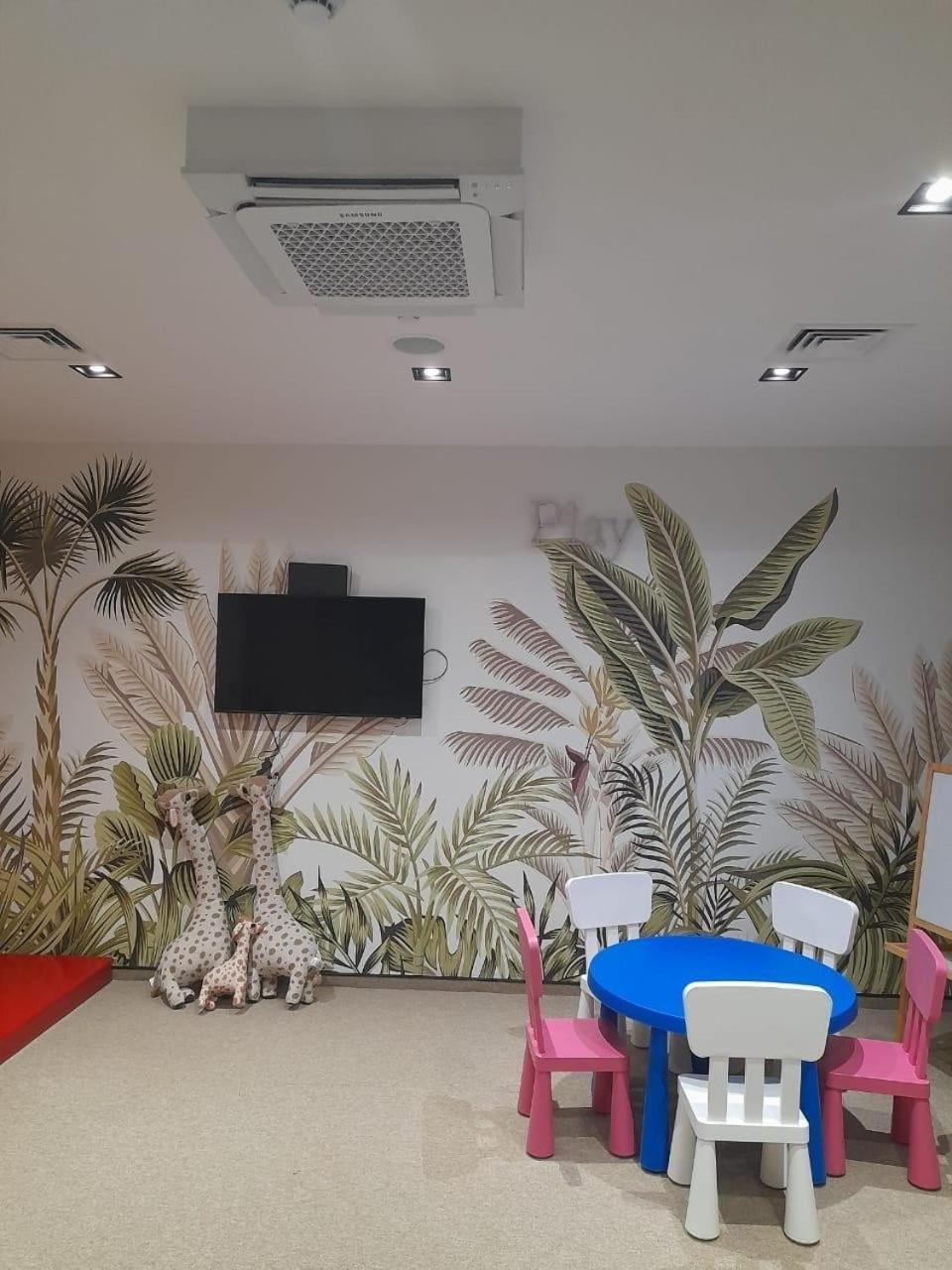 Buka Apart-Hotel & Spa Bukovel Luaran gambar